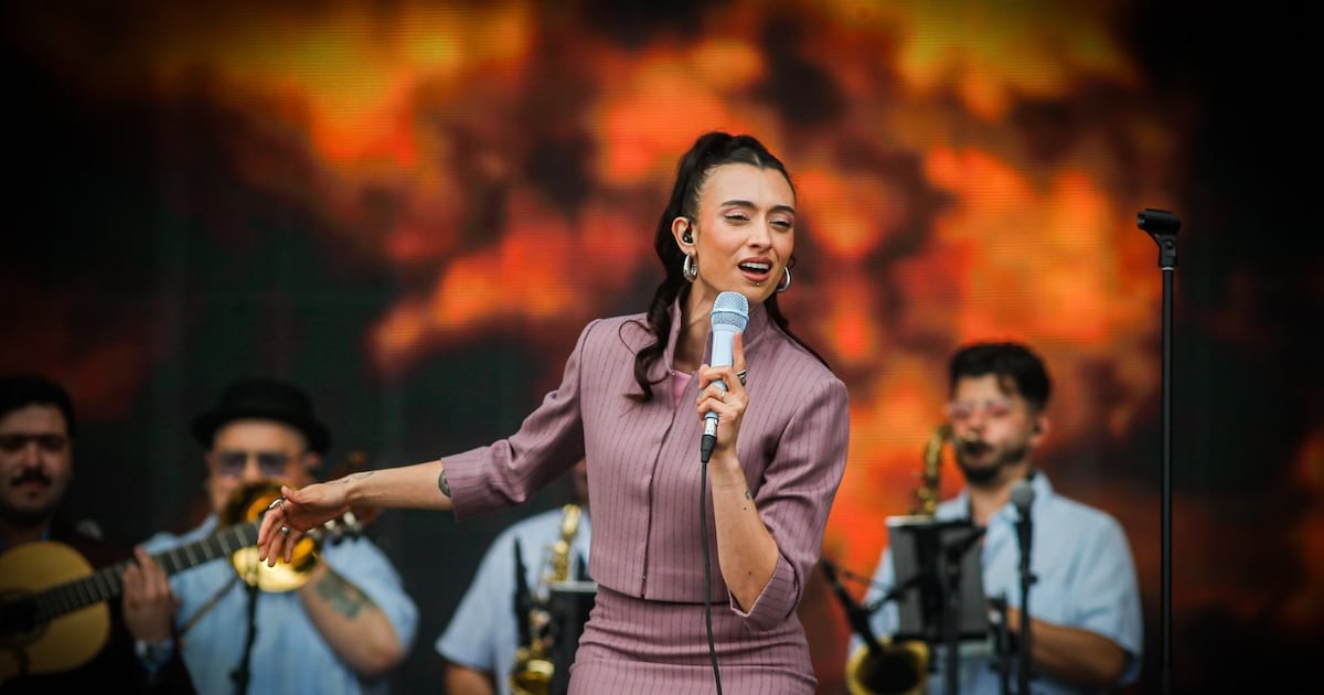 Catalina Plaza y el bolero: identidad chilena en el Festival Bamba